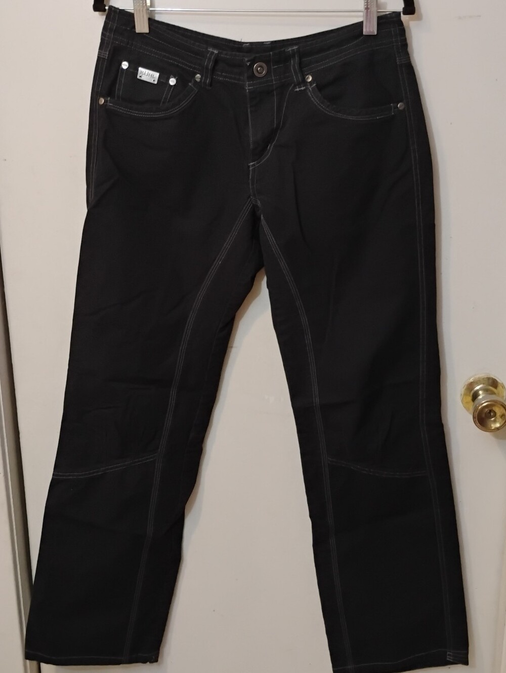 Kuhl Black Straight-Leg Jeans with Contrast Stitching